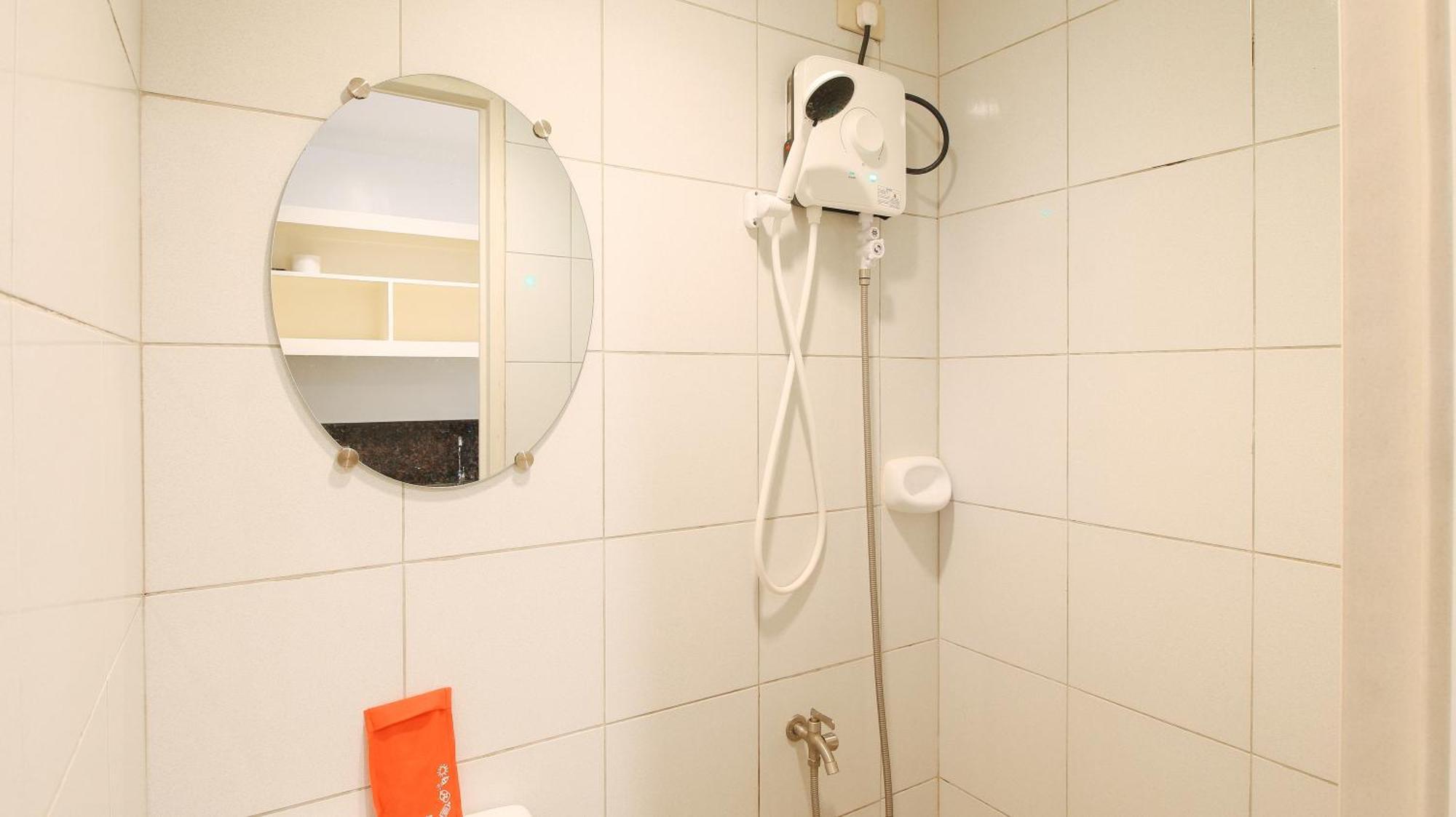 Reddoorz Plus At Evangelista Street Makati Макати Экстерьер фото